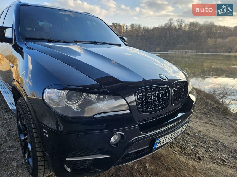 Позашляховик / Кросовер BMW X5 2011 в Вінниці