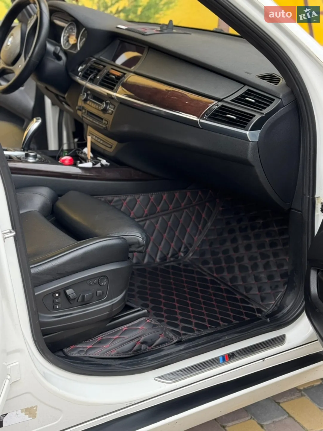 2011 BMW X5 - мініатюра 8