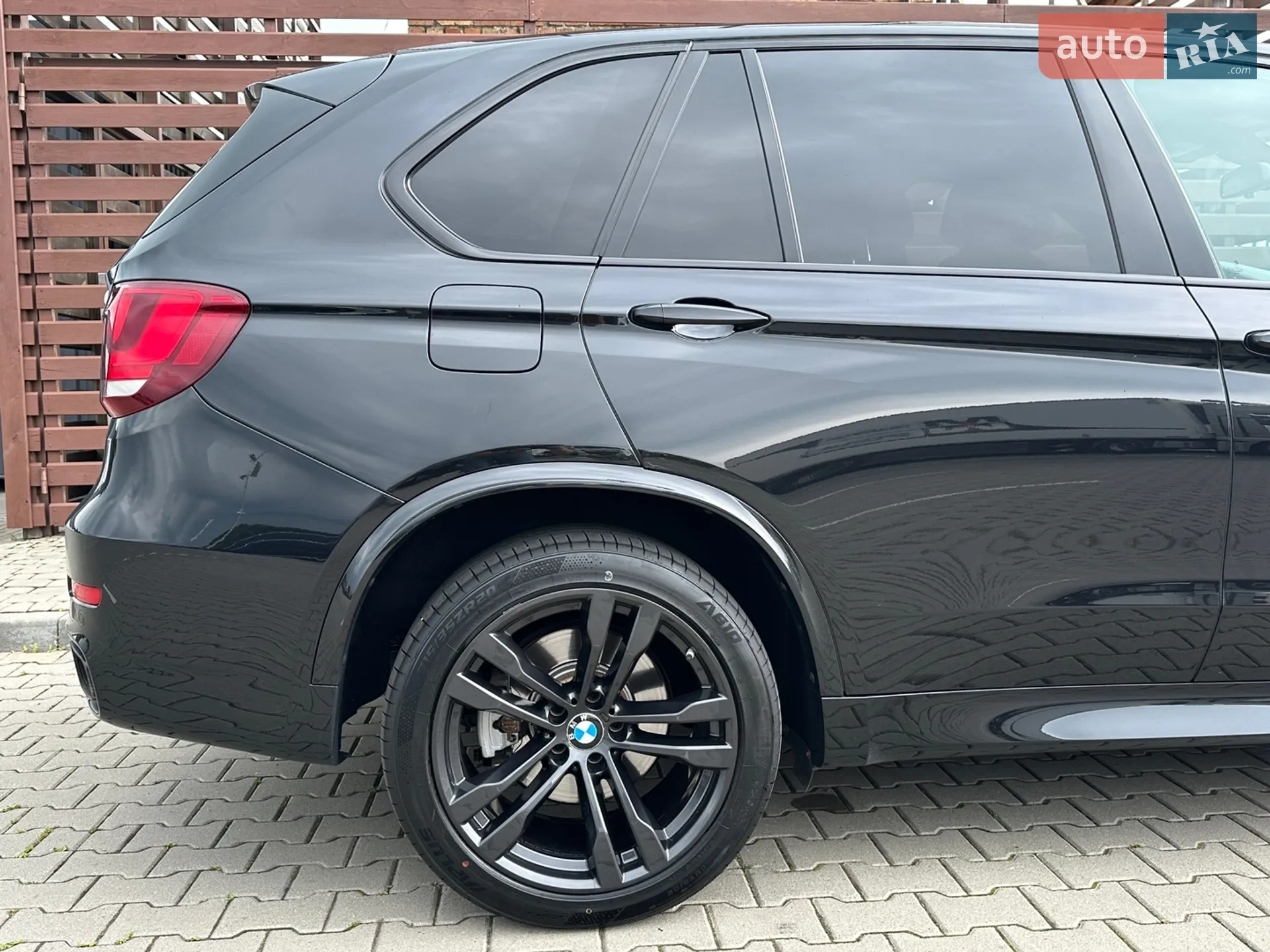 2016 BMW X5 - мініатюра 15