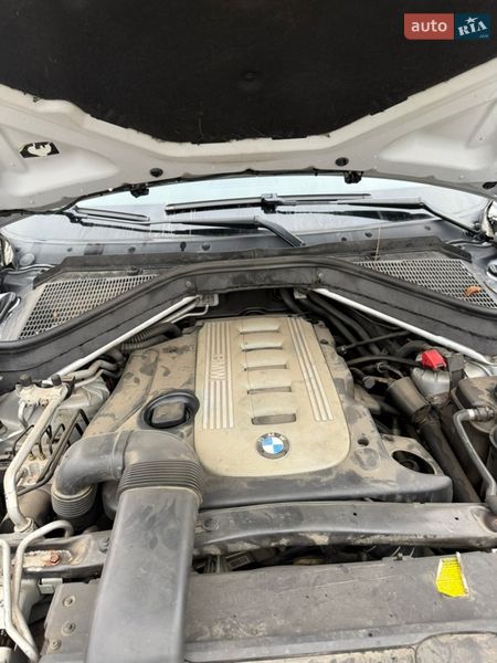 Внедорожник / Кроссовер BMW X5 2008 в Черновцах