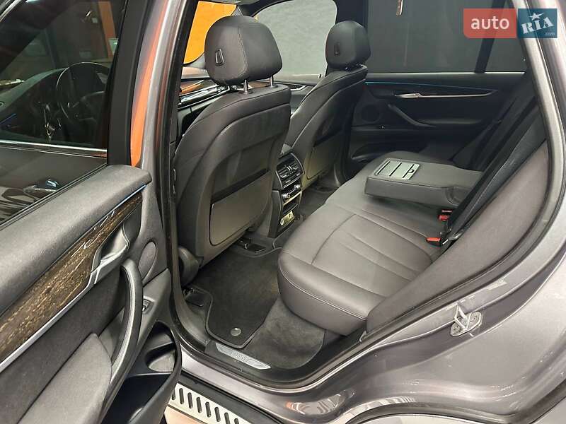 Внедорожник / Кроссовер BMW X5 2018 в Днепре