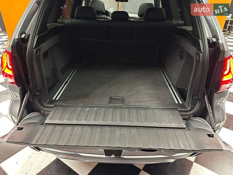 Внедорожник / Кроссовер BMW X5 2018 в Днепре