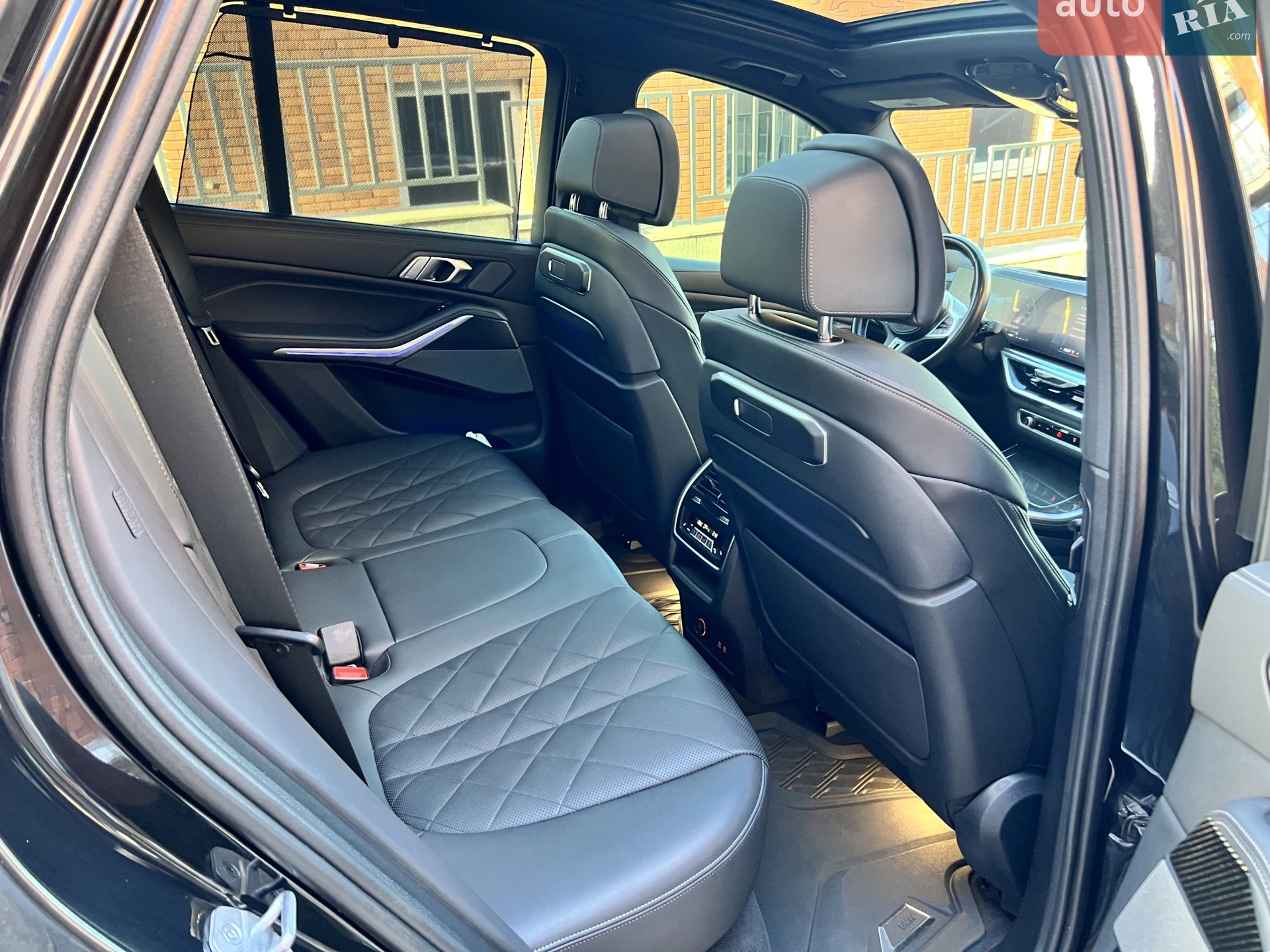2023 BMW X5 - мініатюра 38