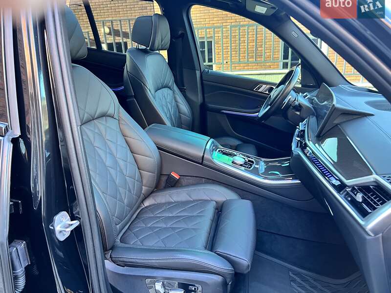 Позашляховик / Кросовер BMW X5 2023 в Дніпрі