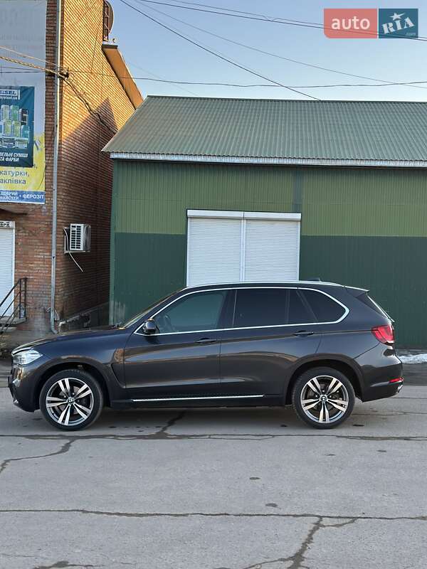 Позашляховик / Кросовер BMW X5 2017 в Жмеринці