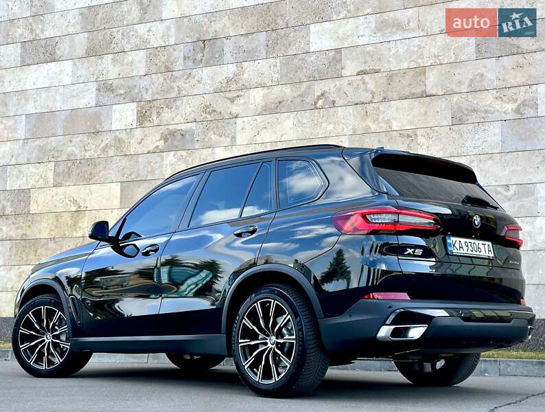 Позашляховик / Кросовер BMW X5 2022 в Києві фото 19 Позашляховик / Кросовер BMW X5 2022 в Києві