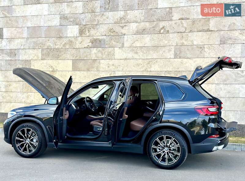 Позашляховик / Кросовер BMW X5 2022 в Києві фото 26 Позашляховик / Кросовер BMW X5 2022 в Києві