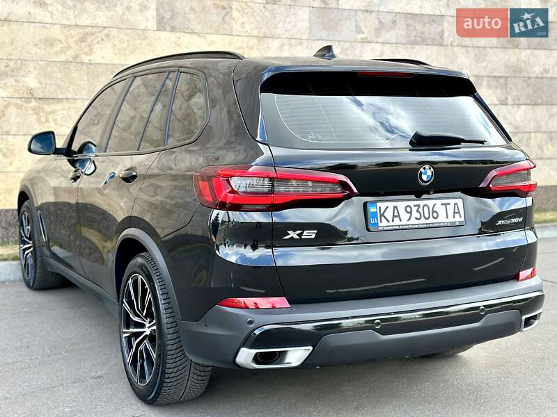 Позашляховик / Кросовер BMW X5 2022 в Києві фото 32 Позашляховик / Кросовер BMW X5 2022 в Києві