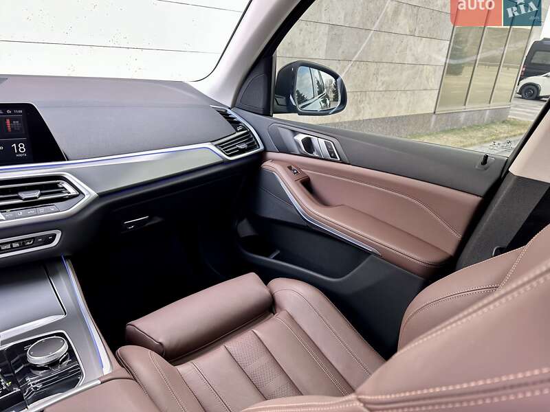 Позашляховик / Кросовер BMW X5 2022 в Києві фото 59 Позашляховик / Кросовер BMW X5 2022 в Києві