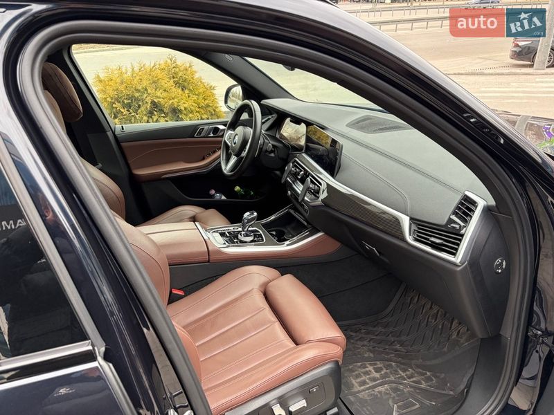 Внедорожник / Кроссовер BMW X5 2022 в Киеве