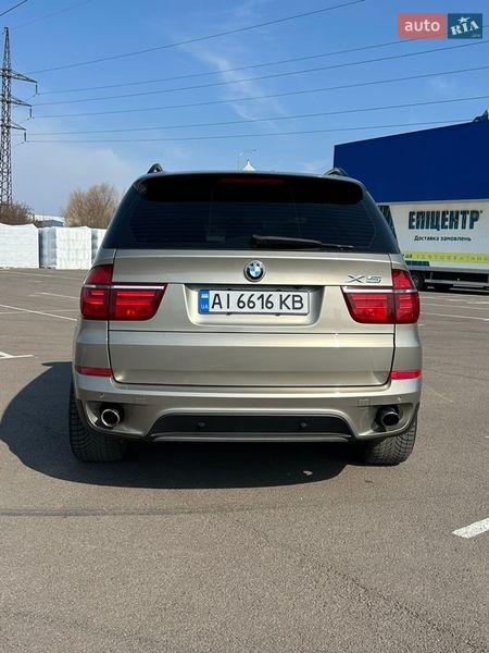 Позашляховик / Кросовер BMW X5 2011 в Рівному