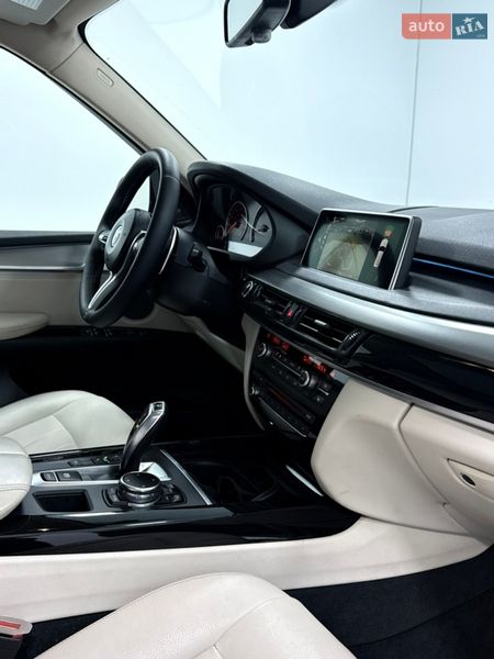 Внедорожник / Кроссовер BMW X5 2015 в Одессе