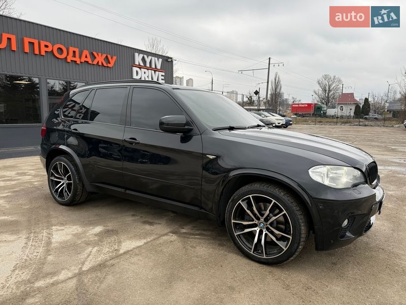 Внедорожник / Кроссовер BMW X5 2012 в Киеве