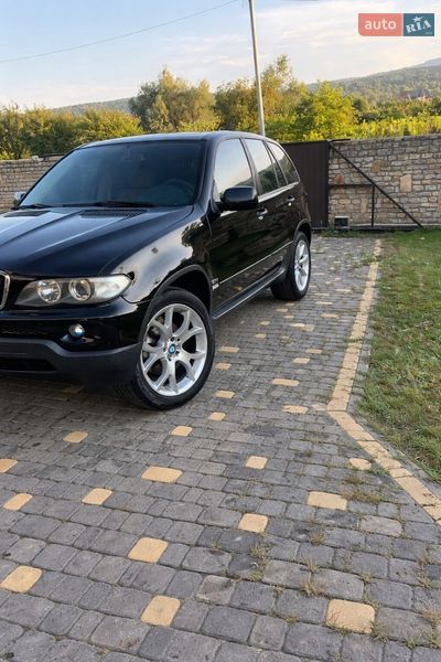 Внедорожник / Кроссовер BMW X5 2003 в Черновцах