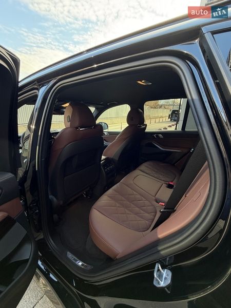 Внедорожник / Кроссовер BMW X5 2024 в Киеве