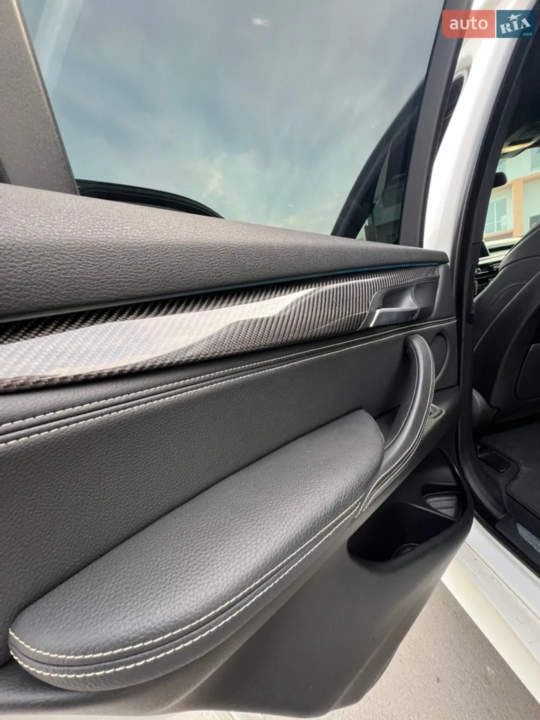 2015 BMW X5 - мініатюра 18