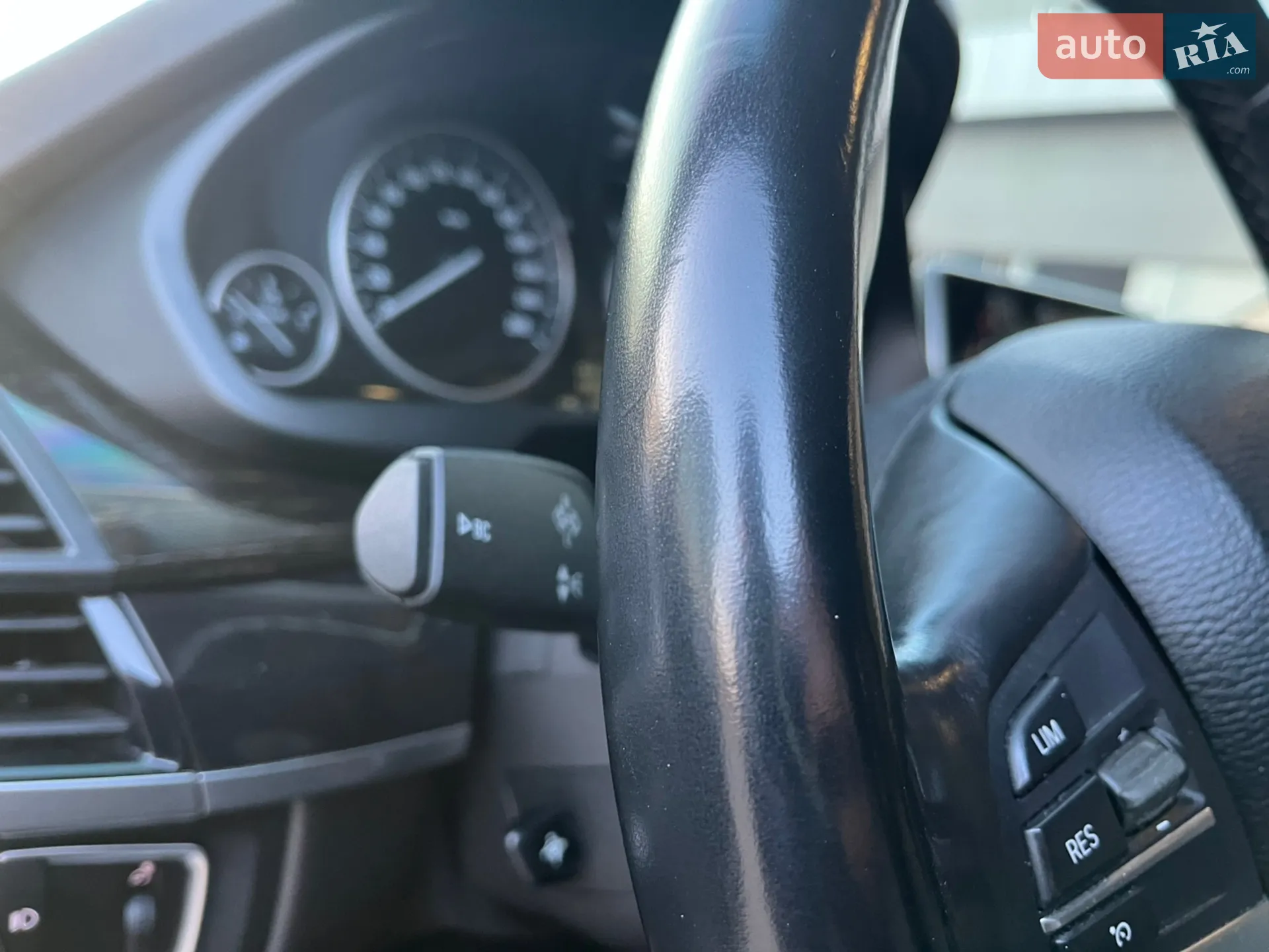 2013 BMW X5 - мініатюра 21