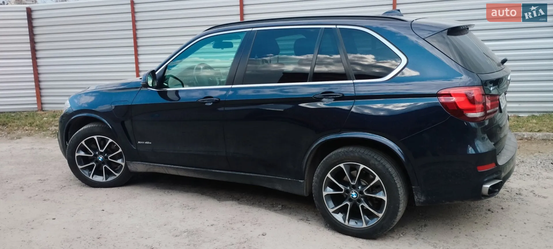 2016 BMW X5 - мініатюра 2