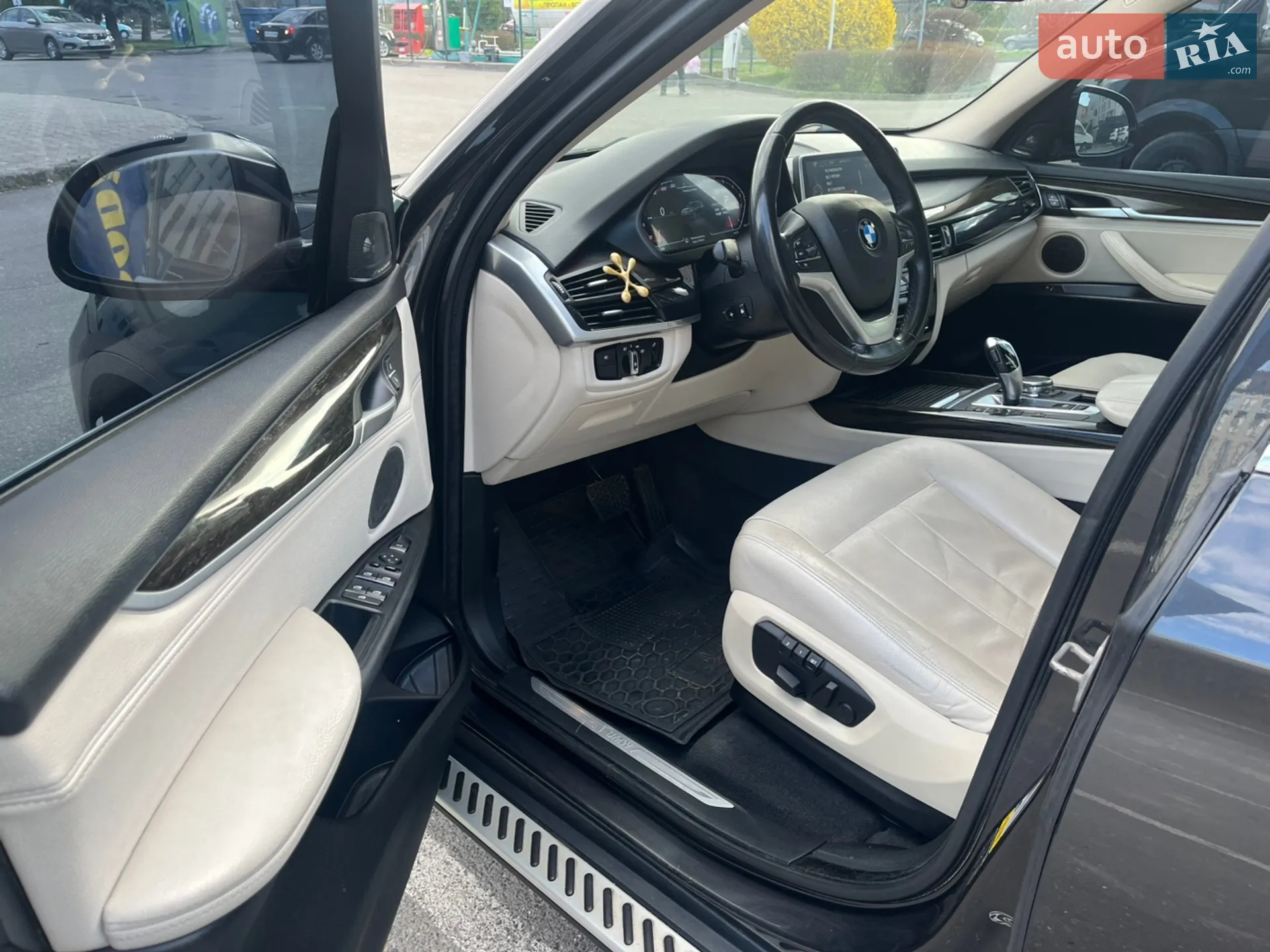2015 BMW X5 - мініатюра 11