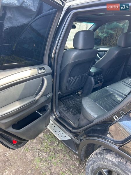 Позашляховик / Кросовер BMW X5 2002 в Шаргороді