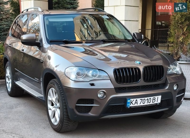 BMW X5 2011