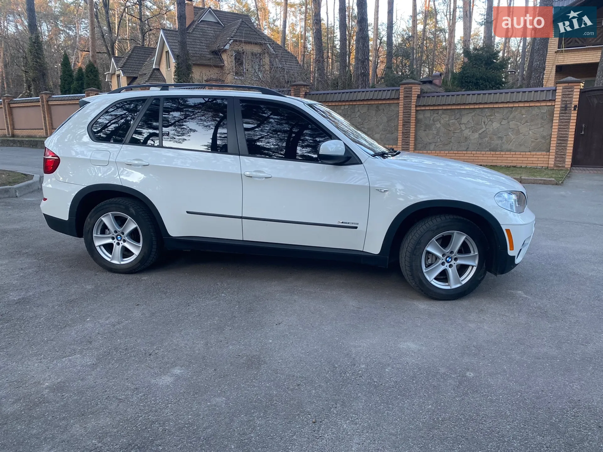 2011 BMW X5 - мініатюра 2