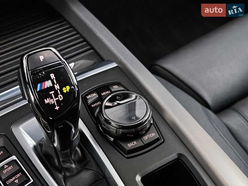 Внедорожник / Кроссовер BMW X5 2016 в Луцке