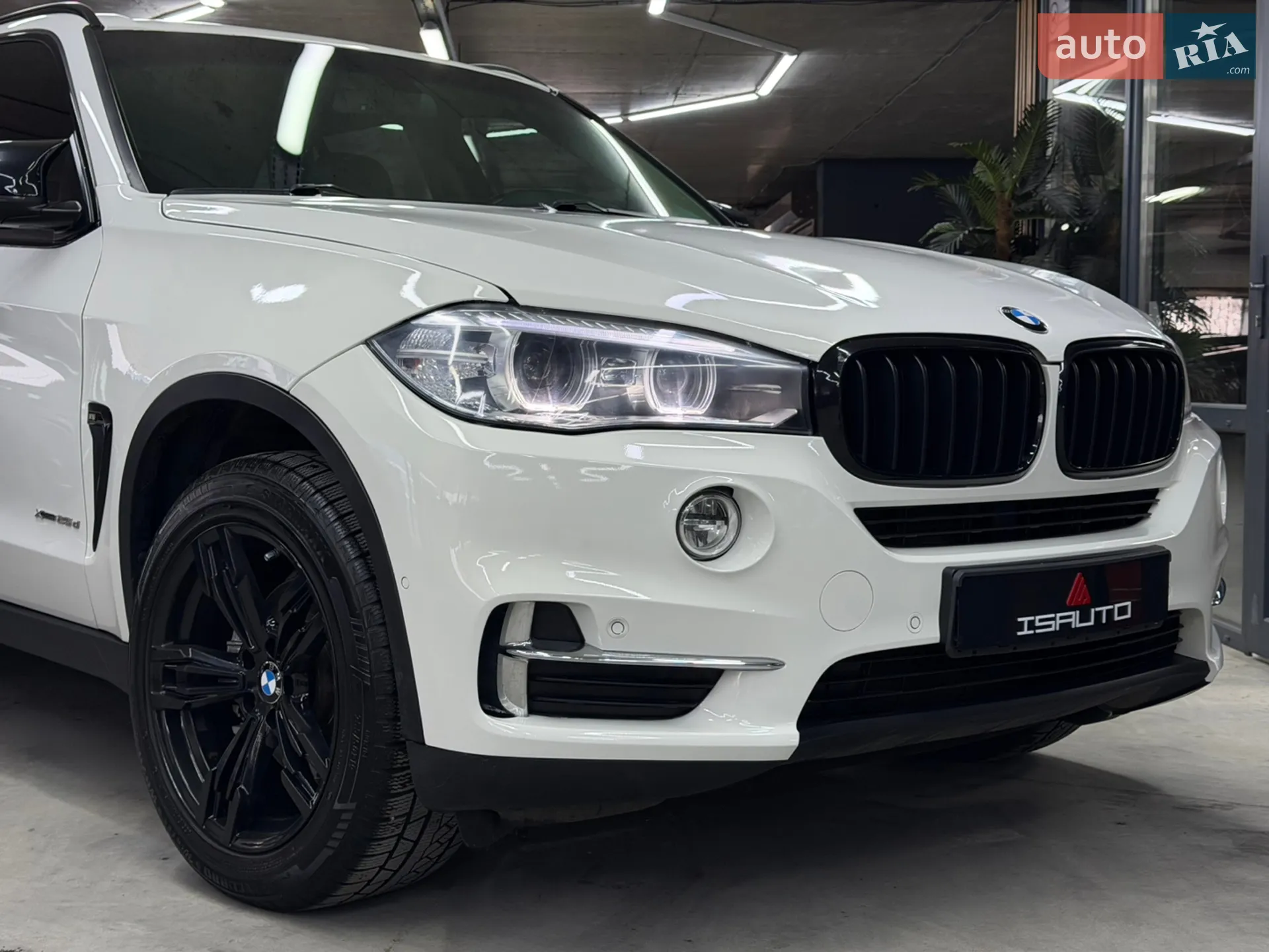 2017 BMW X5 - мініатюра 4