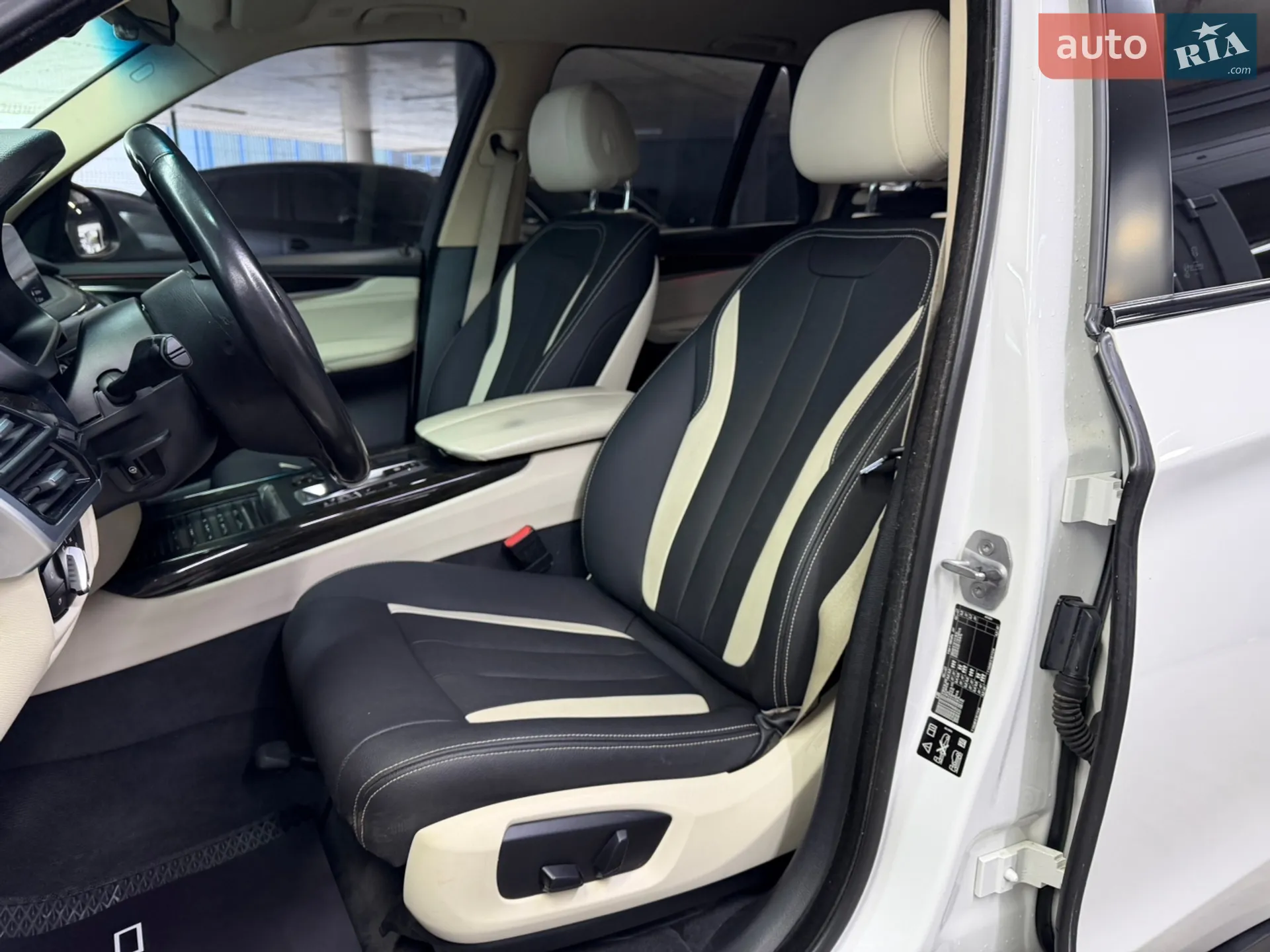2017 BMW X5 - мініатюра 20