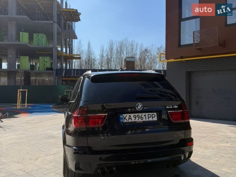 Внедорожник / Кроссовер BMW X5 2010 в Крюковщине