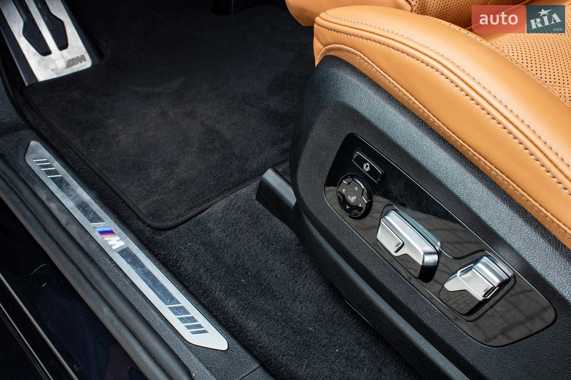 2023 BMW X5 - мініатюра 91