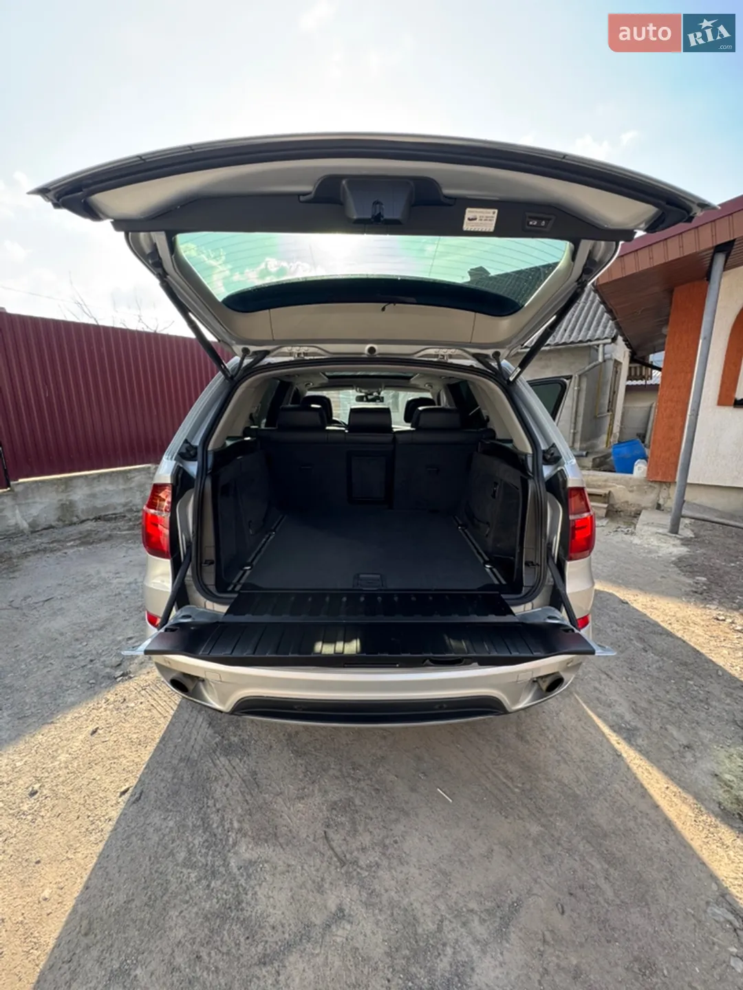 2010 BMW X5 - мініатюра 2