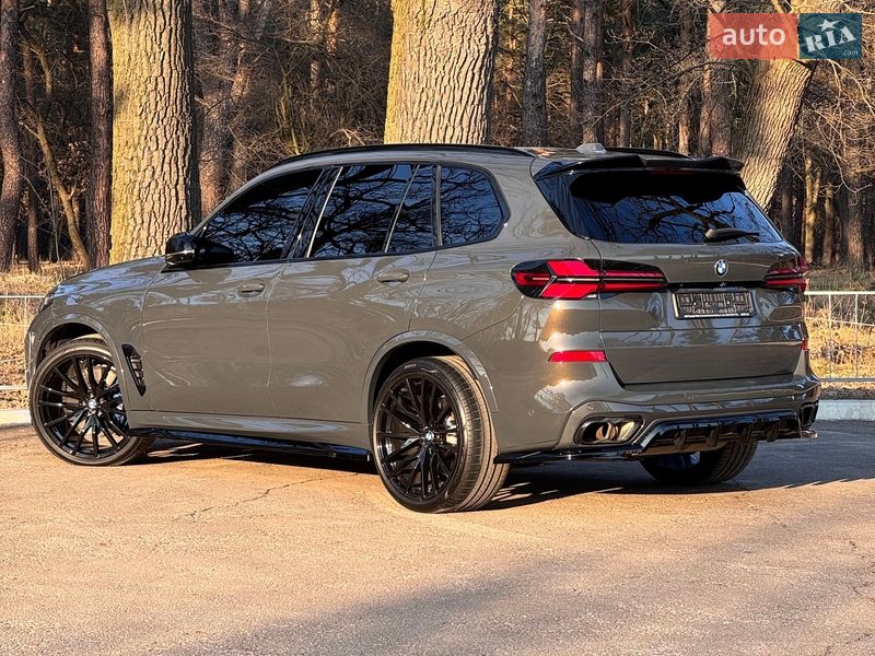 Внедорожник / Кроссовер BMW X5 2024 в Киеве