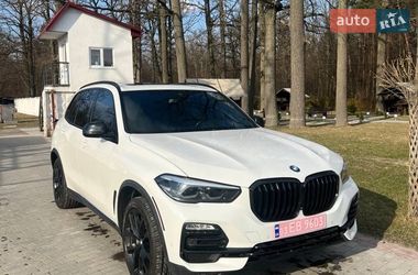 Внедорожник / Кроссовер BMW X5 2019 в Сарнах