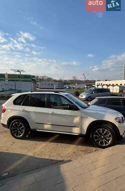 Позашляховик / Кросовер BMW X5 2010 в Івано-Франківську