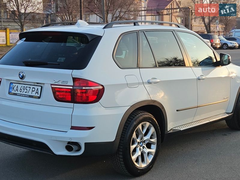 Внедорожник / Кроссовер BMW X5 2011 в Киеве