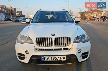 Внедорожник / Кроссовер BMW X5 2011 в Киеве