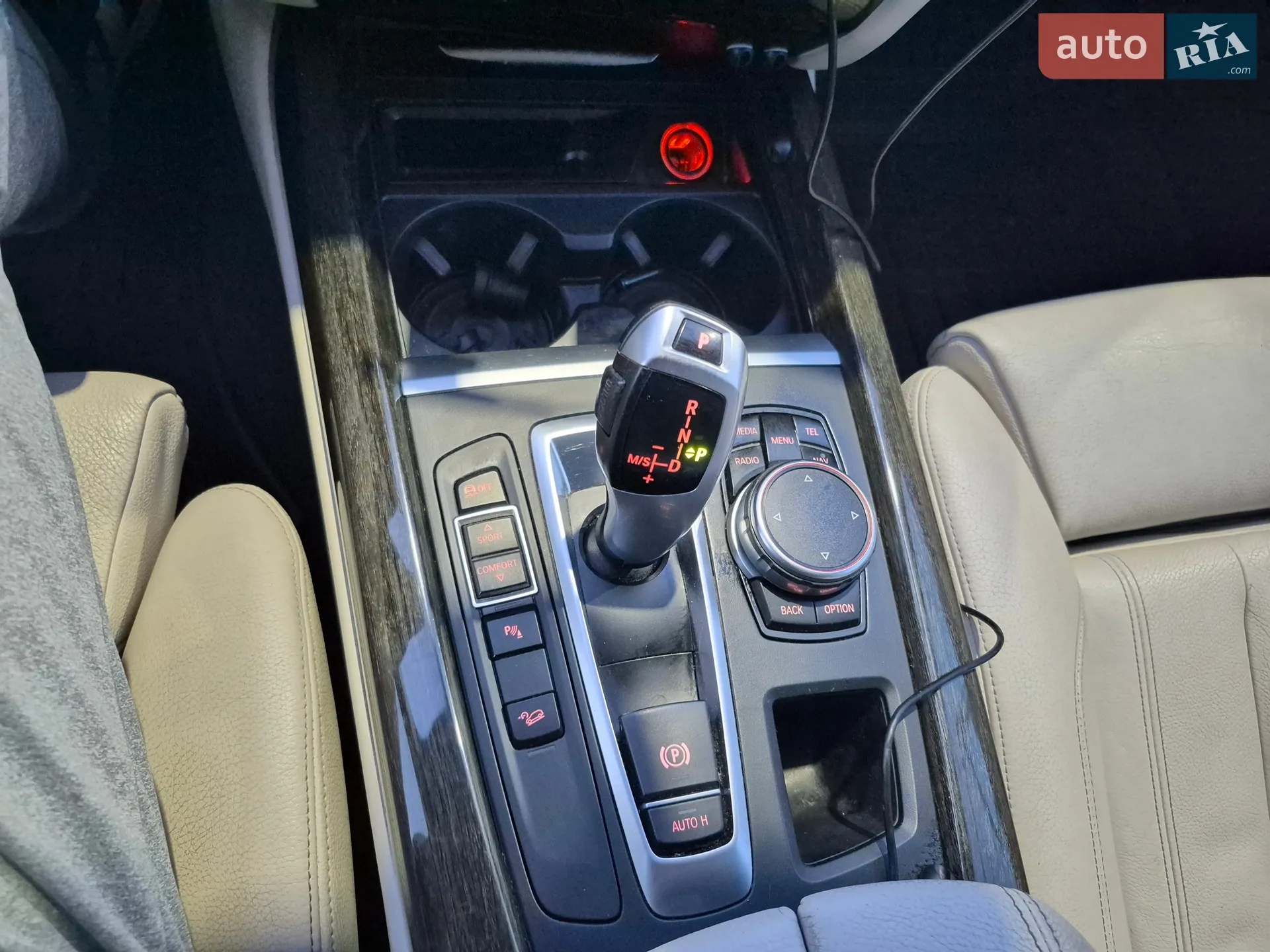 2015 BMW X5 - мініатюра 27