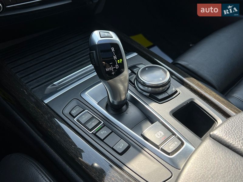 Внедорожник / Кроссовер BMW X5 2013 в Львове