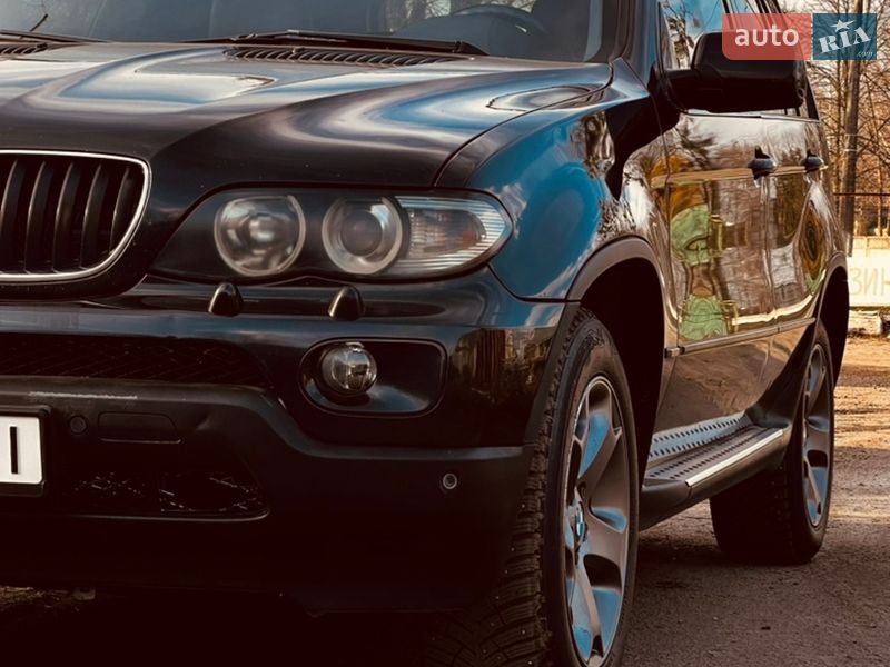 Внедорожник / Кроссовер BMW X5 2004 в Богодухове