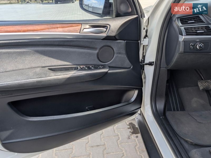 Внедорожник / Кроссовер BMW X5 2010 в Тернополе фото 29 Внедорожник / Кроссовер BMW X5 2010 в Тернополе