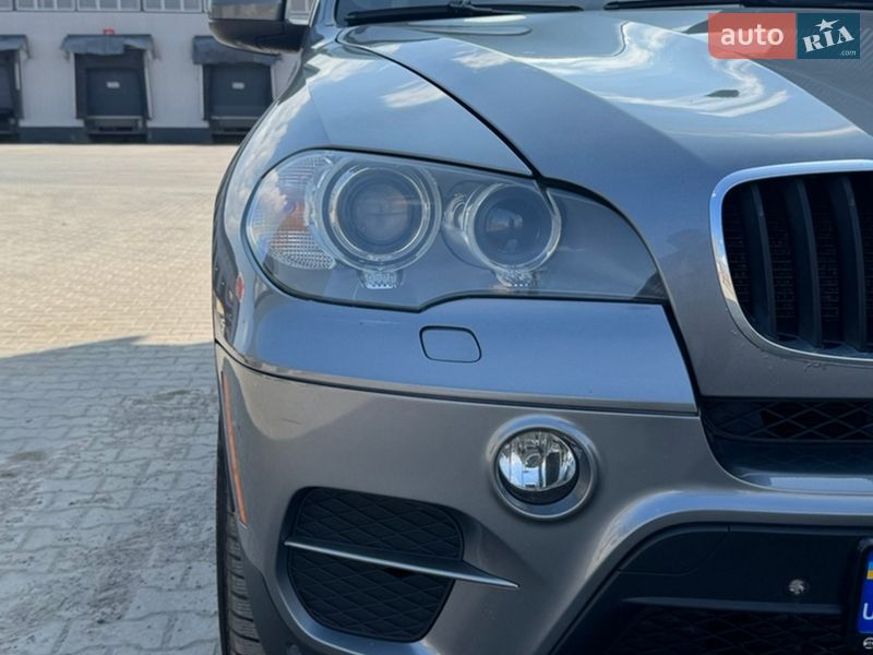 Внедорожник / Кроссовер BMW X5 2011 в Киеве