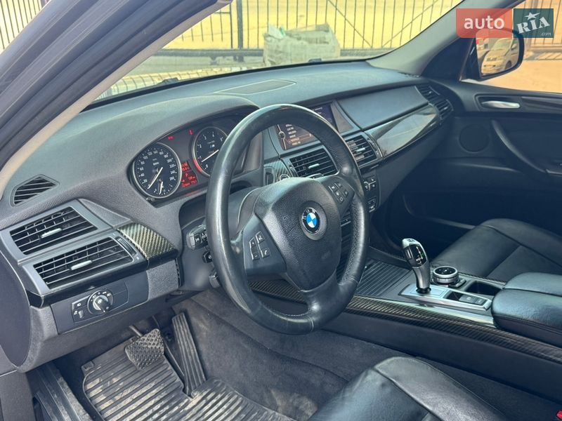 Внедорожник / Кроссовер BMW X5 2011 в Киеве