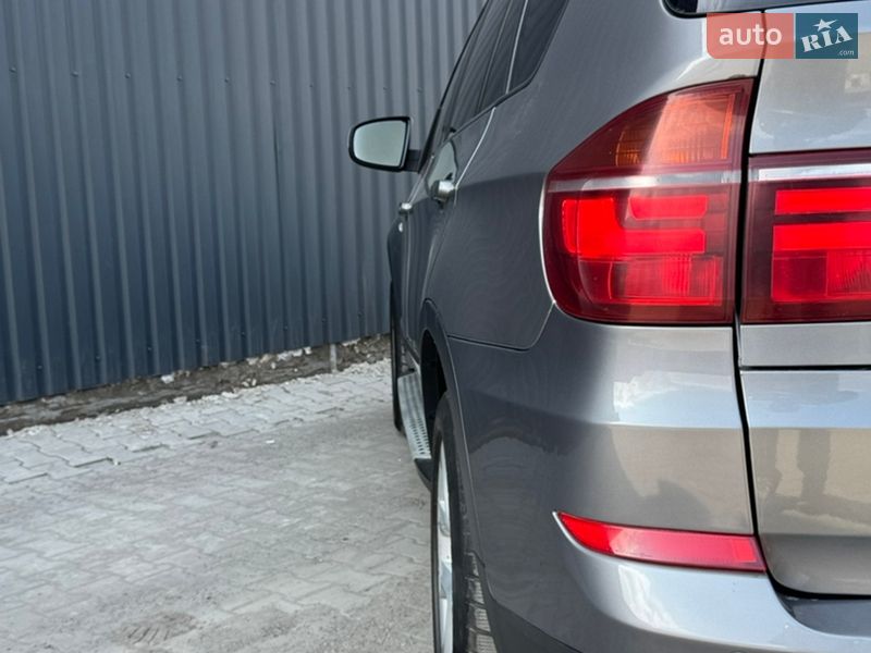 Внедорожник / Кроссовер BMW X5 2011 в Киеве