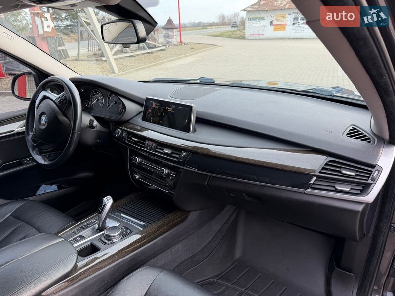 Внедорожник / Кроссовер BMW X5 2015 в Ивано-Франковске