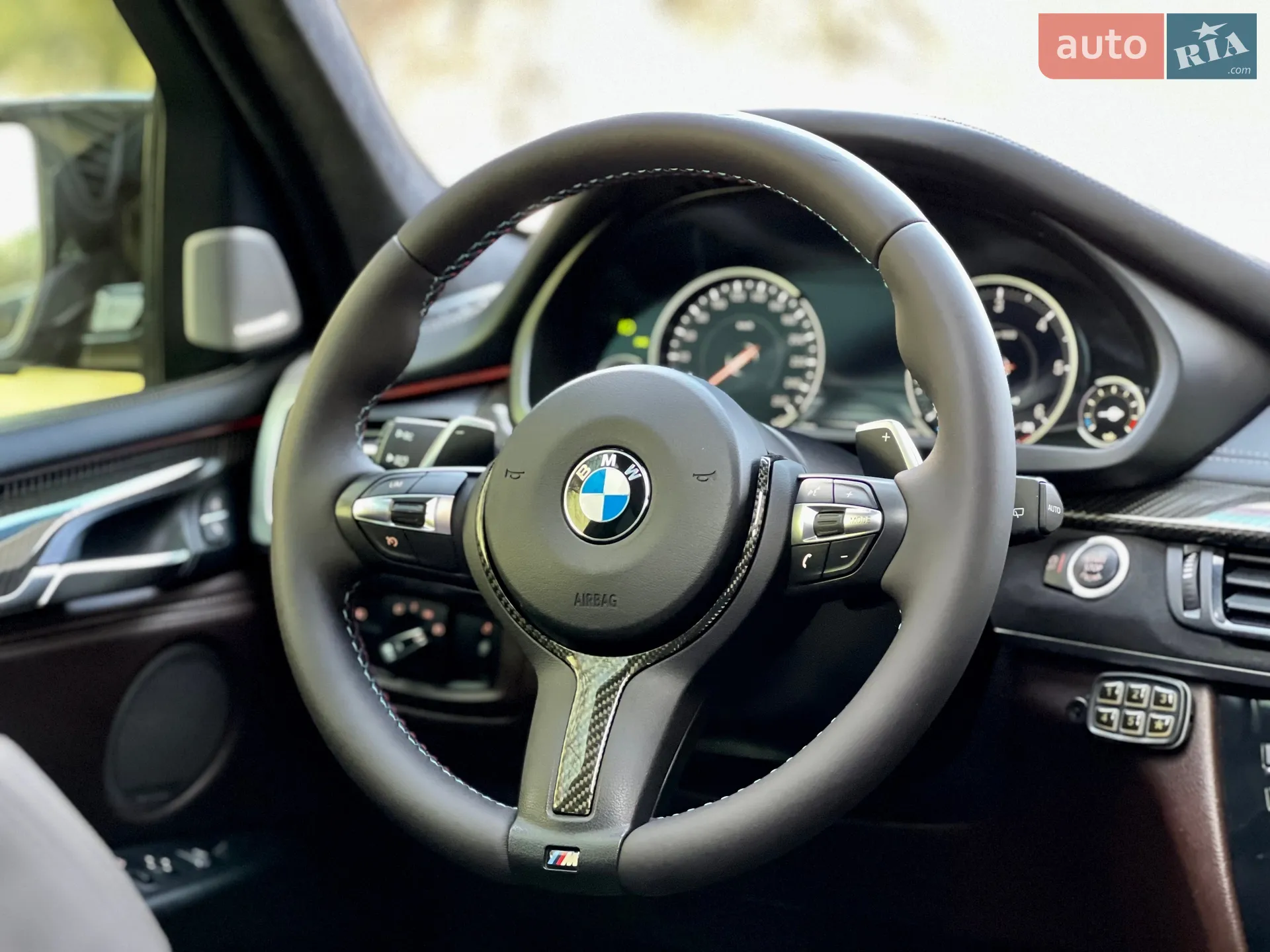 2016 BMW X5 - мініатюра 50