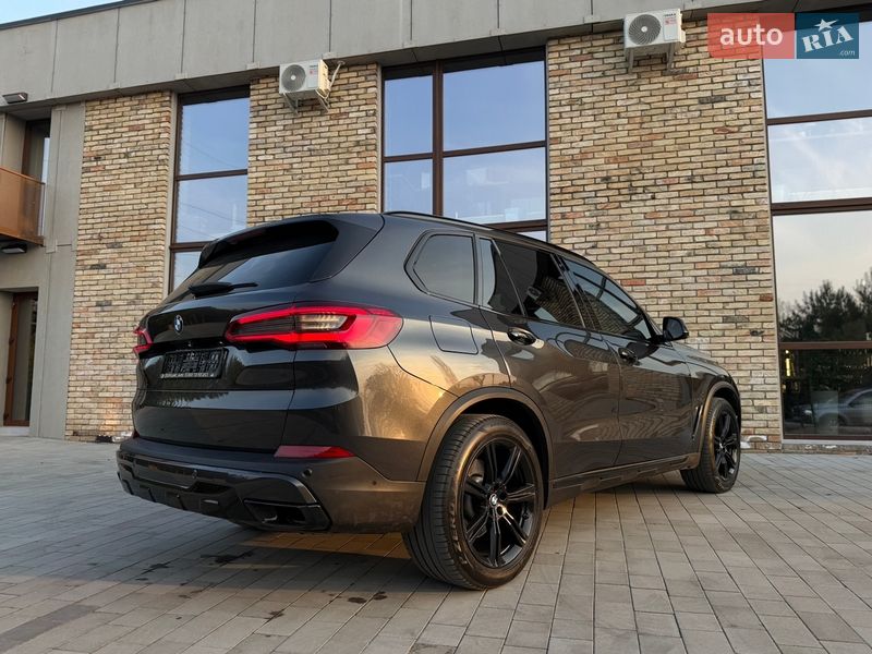 Позашляховик / Кросовер BMW X5 2019 в Луцьку