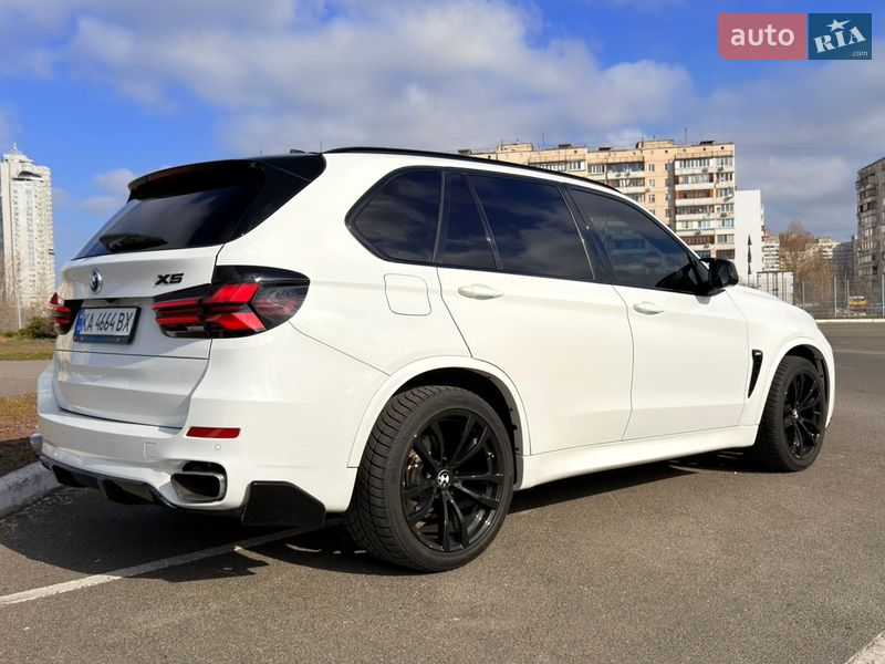 Внедорожник / Кроссовер BMW X5 2016 в Киеве