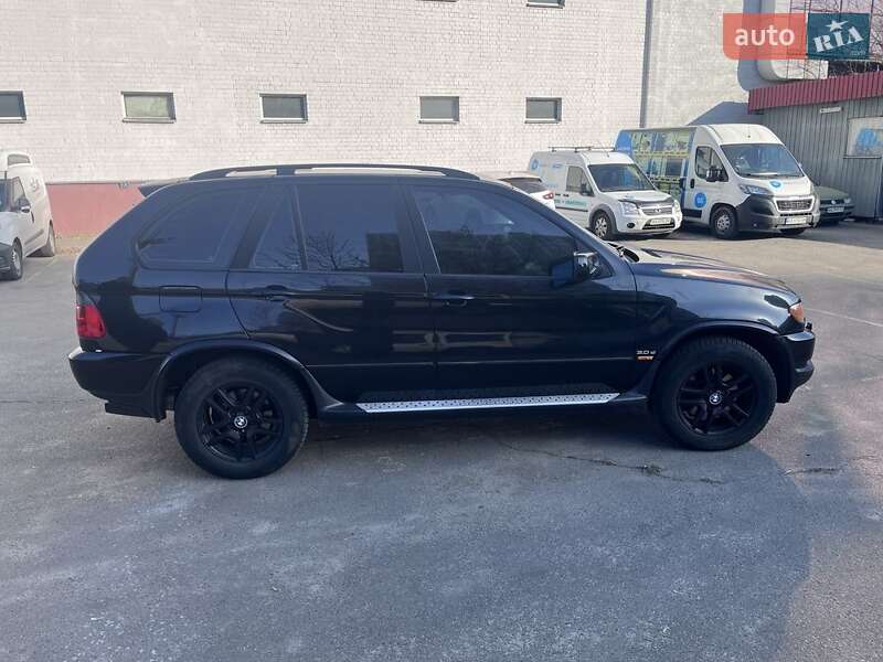 Внедорожник / Кроссовер BMW X5 2003 в Киеве