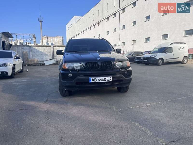 Внедорожник / Кроссовер BMW X5 2003 в Киеве